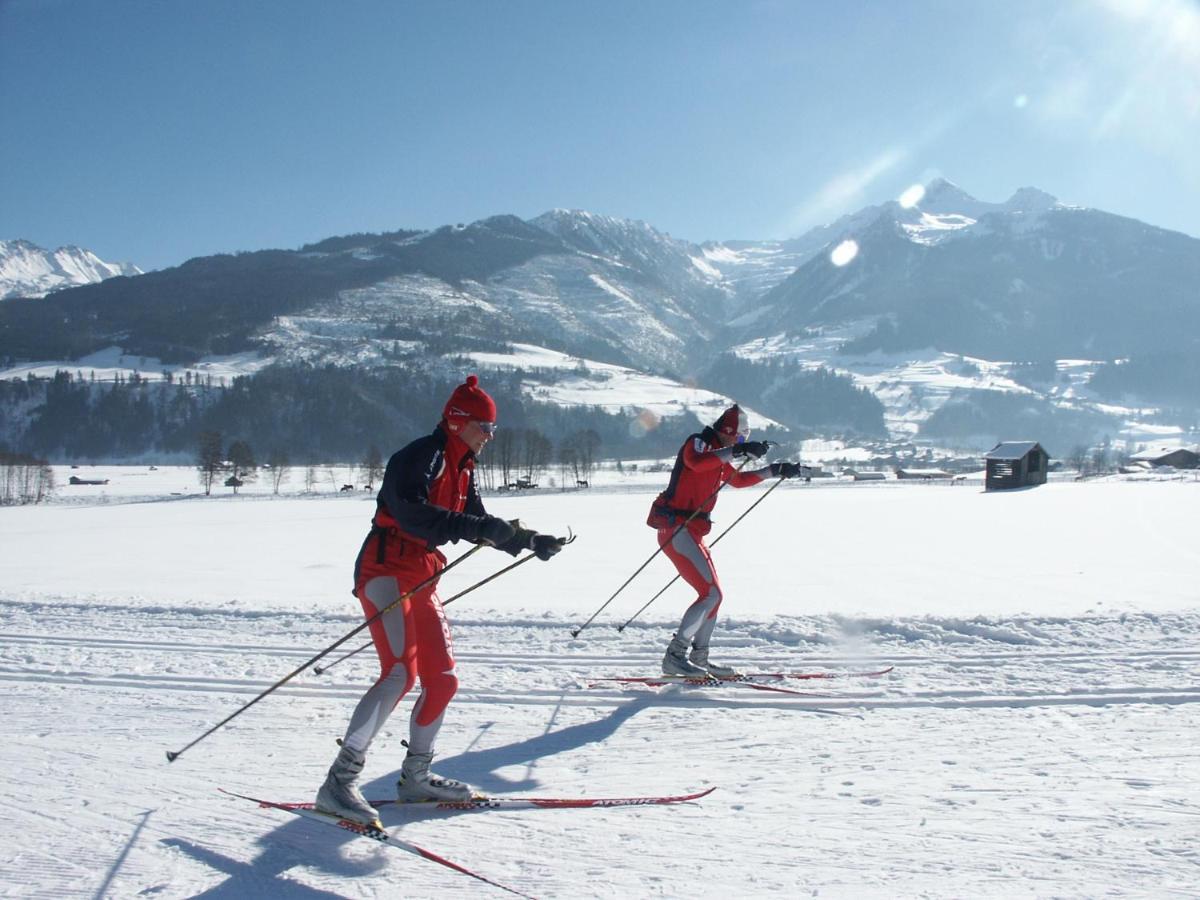 Hotel Gasthof Kroell - Inkl Nationalpark-Karte, 1 X Grossglockner Hochalpenstrasse Kostenlos, 1X Gerlos Alpenstrasse Kostenlos, Krimmler Wasserfaelle Kostenlos, Verschiedene Bergbahnen Kostenlos, Badesee Kostenlos, Bus & Zug Kostenlos, Genusskueche, ニーダーンジル エクステリア 写真